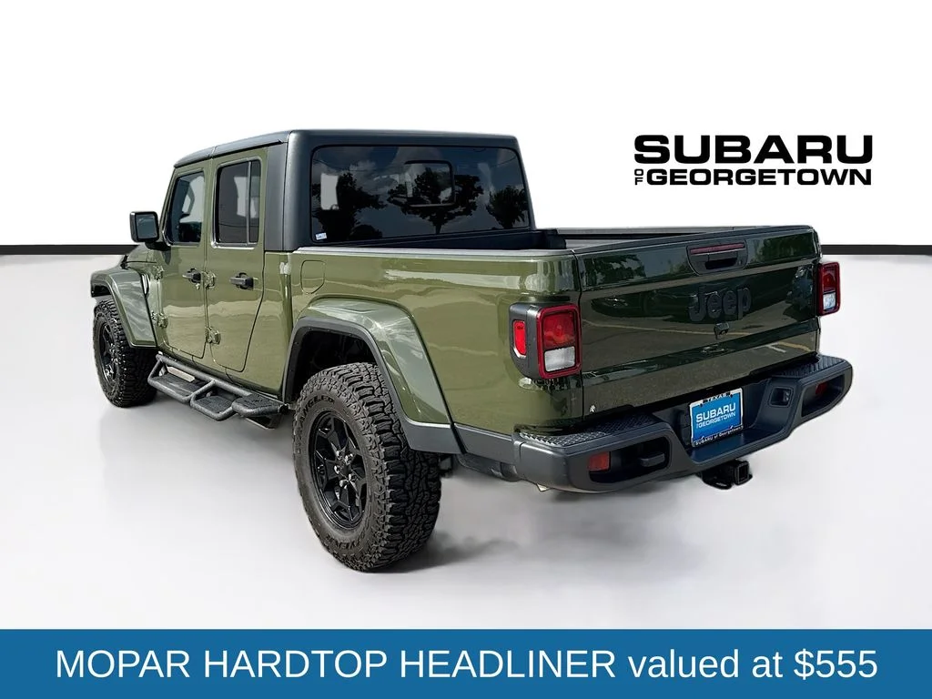 Used 2021 Green Jeep Willys image 6