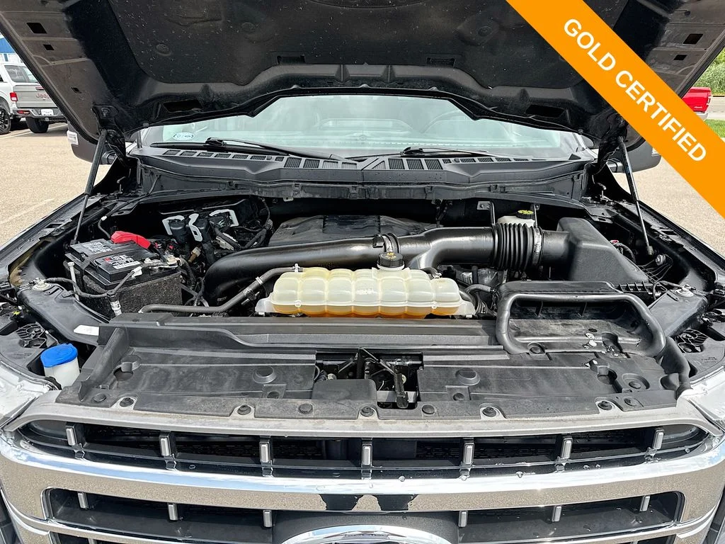 Used 2021 Gray Metallic Ford Lariat image 23