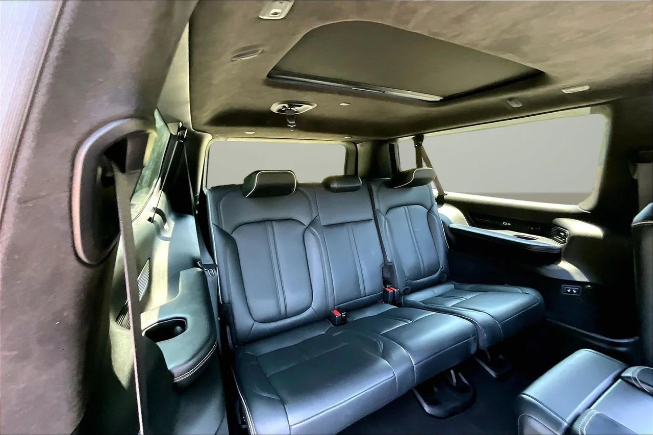 Certified Used 2024 White Jeep Series II image 26
