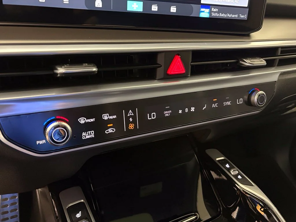New 2026 Beige Kia X-Line SX Prestige image 28