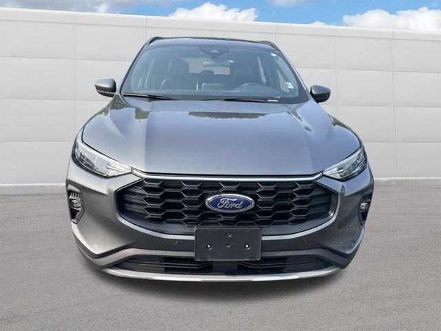 Used 2025 Carbonized Gray Metallic Ford ST-Line Select image 13