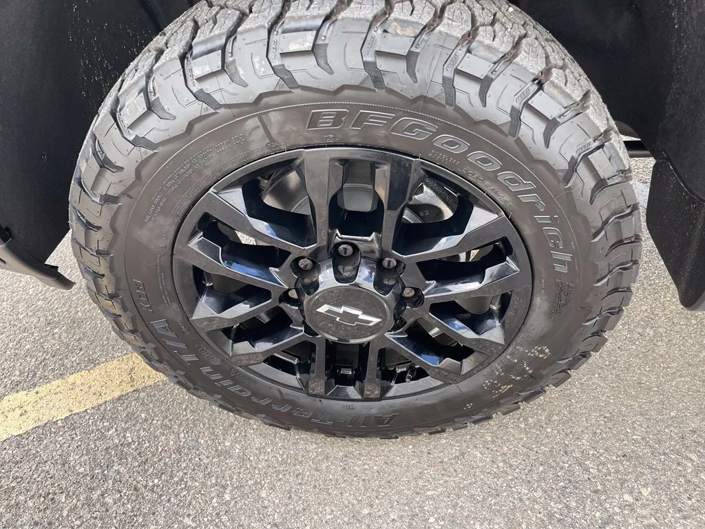 New 2026 Sterling Gray Metallic Chevrolet LTZ image 34