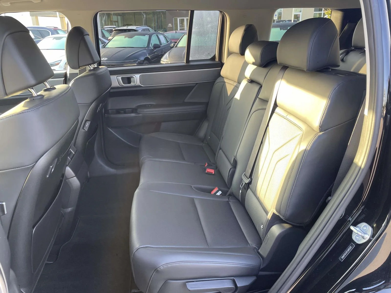 Used 2026 Phantom Black Hyundai SEL image 3
