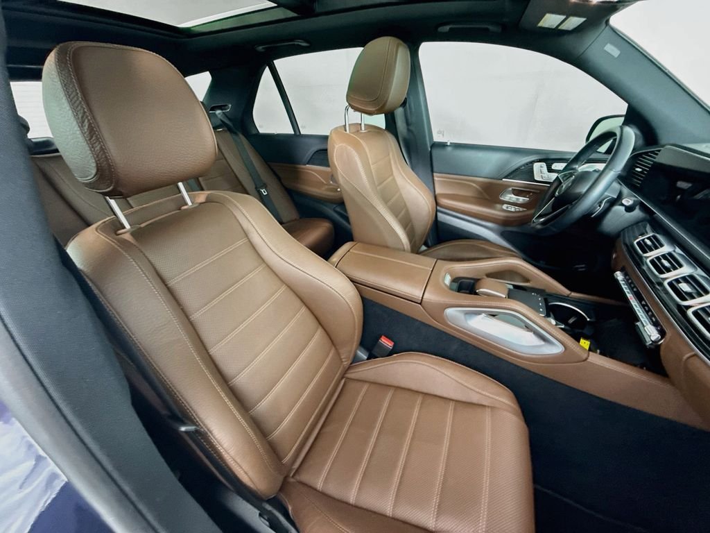 Used 2024 Blue Mercedes-Benz GLE 350 image 28