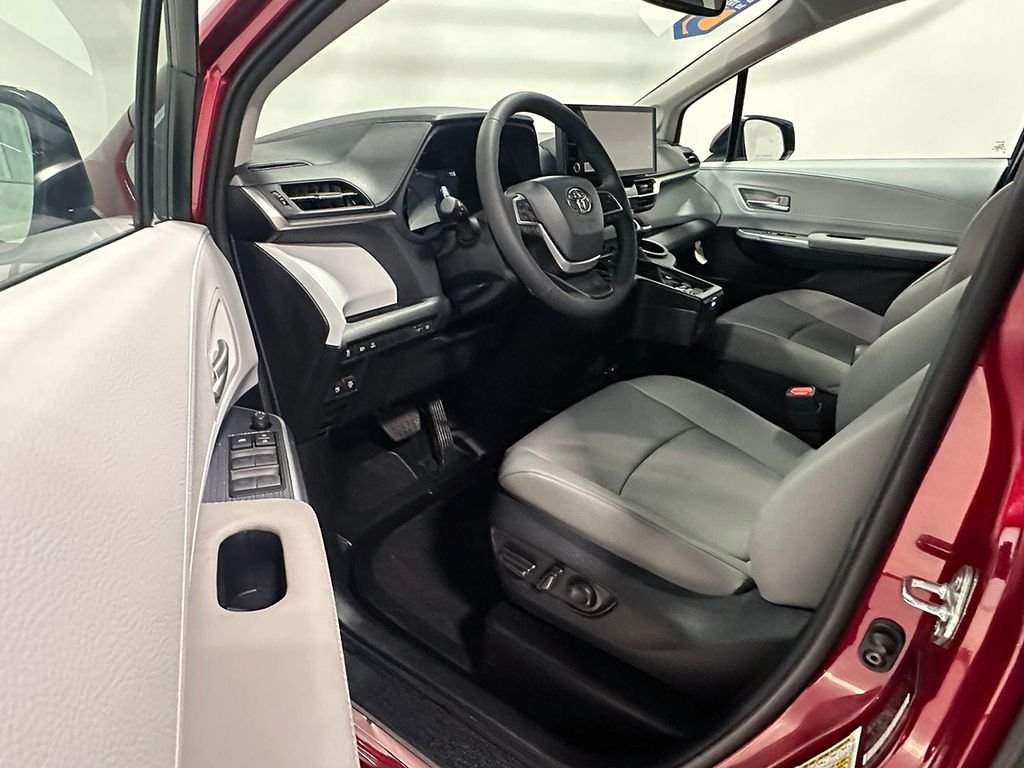 Used 2026 Red Toyota Wheelchair Accessible- XLE image 16