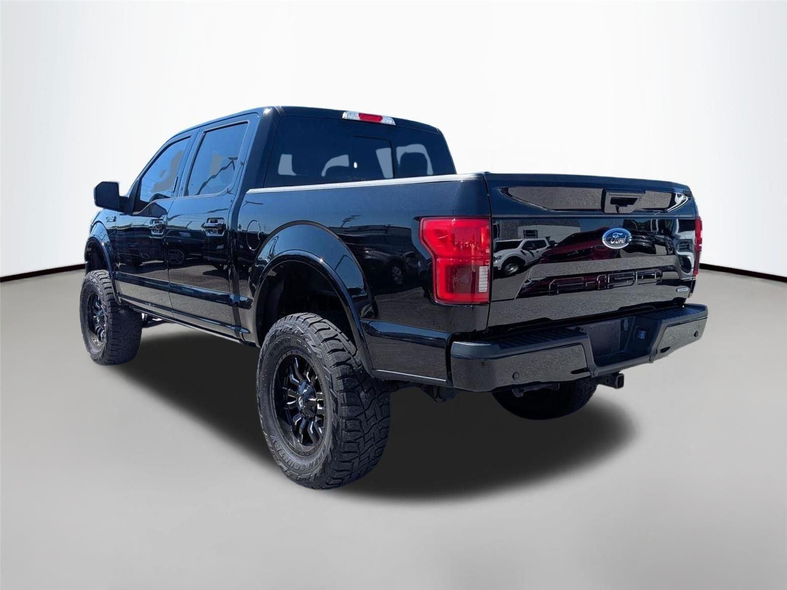 Used 2020 Agate Black Metallic Ford LARIAT image 7