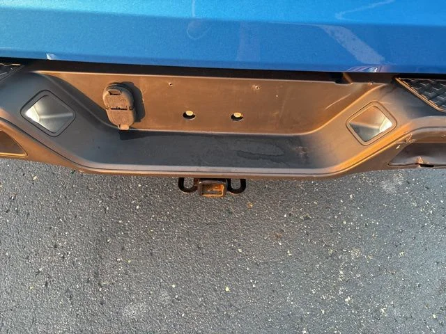 Used 2022 Blue Jeep Sport image 18
