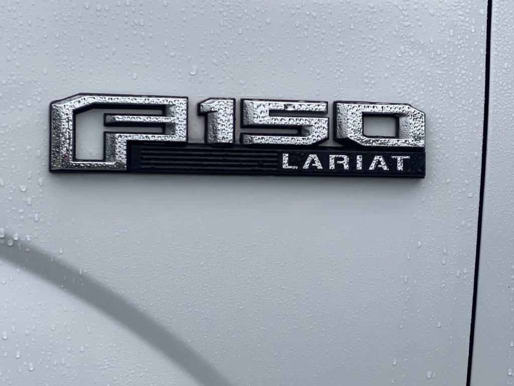 Certified Used 2018 Oxford White Ford Lariat image 11