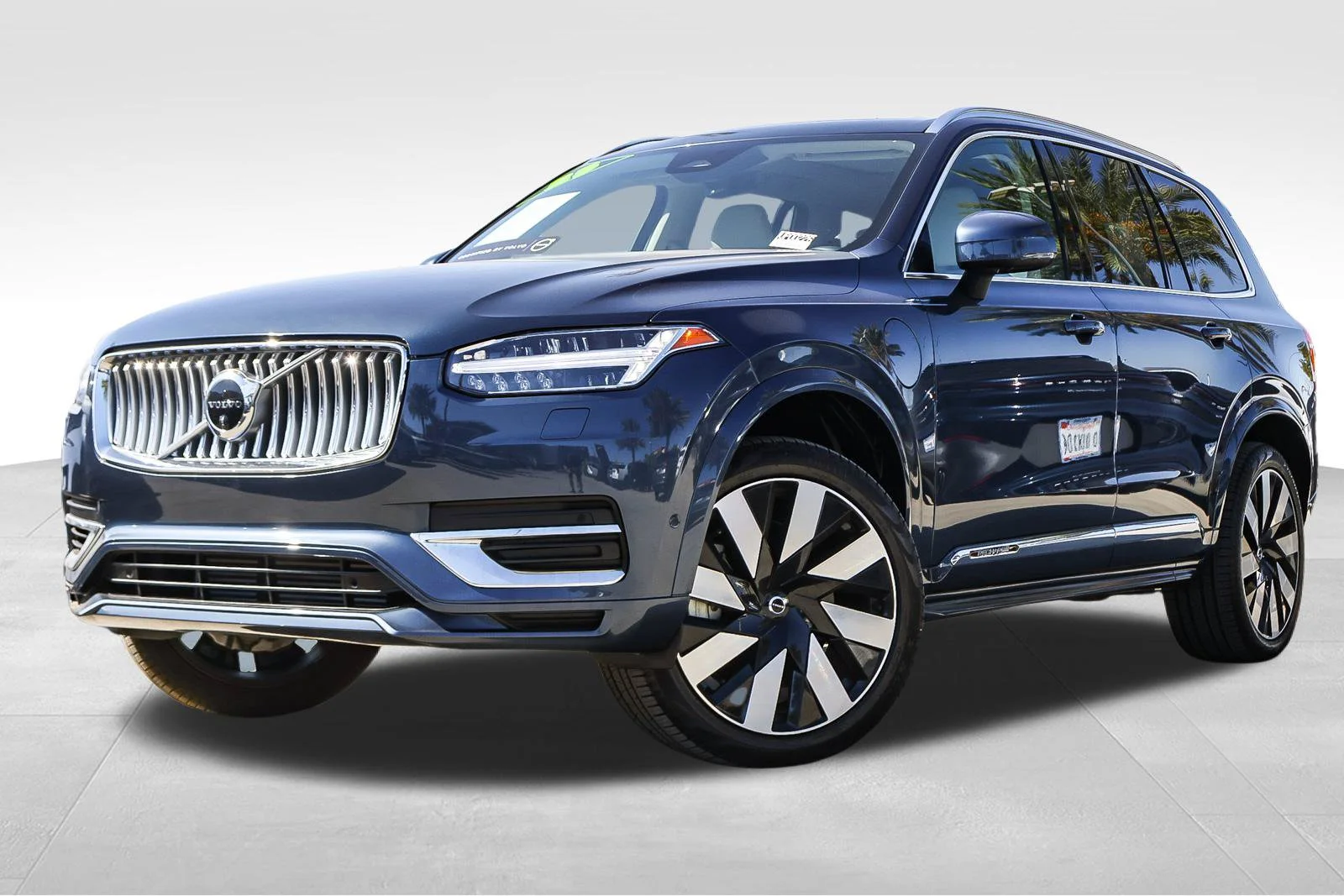 2023 Volvo XC90