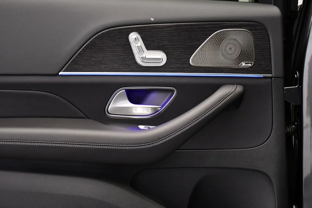 2026 Mercedes-Benz GLS Base - Photo 43