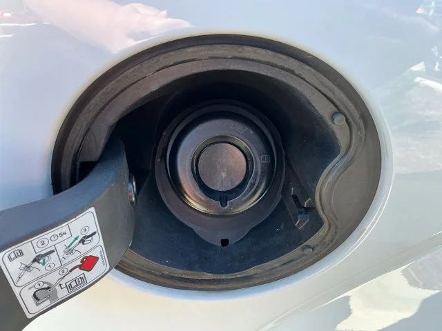 Certified Used 2019 Oxford White Ford XLT image 7