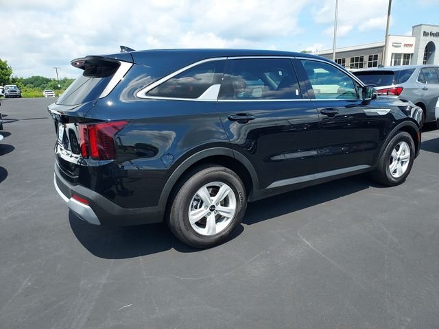 Used 2026 Black Kia LX image 5