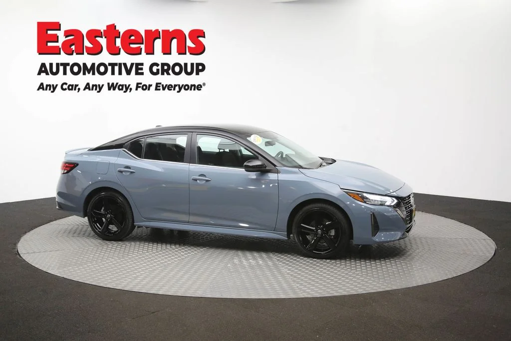 Used 2024 Gray Nissan SR image 46