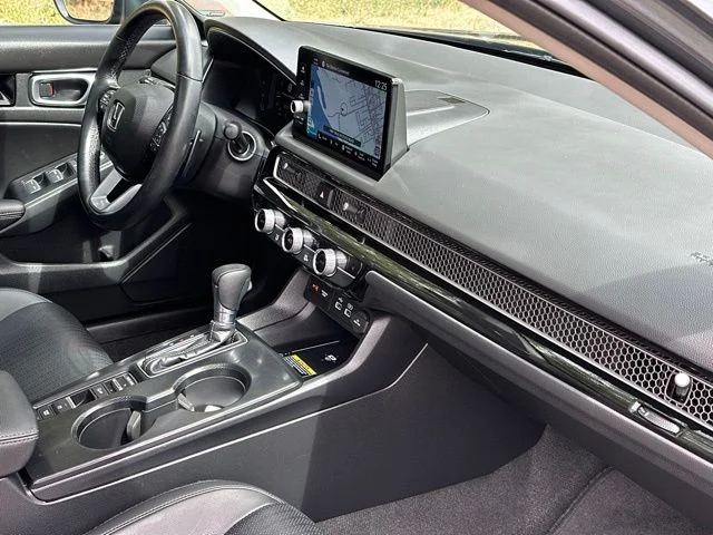 Used 2024 Silver Honda Touring image 27