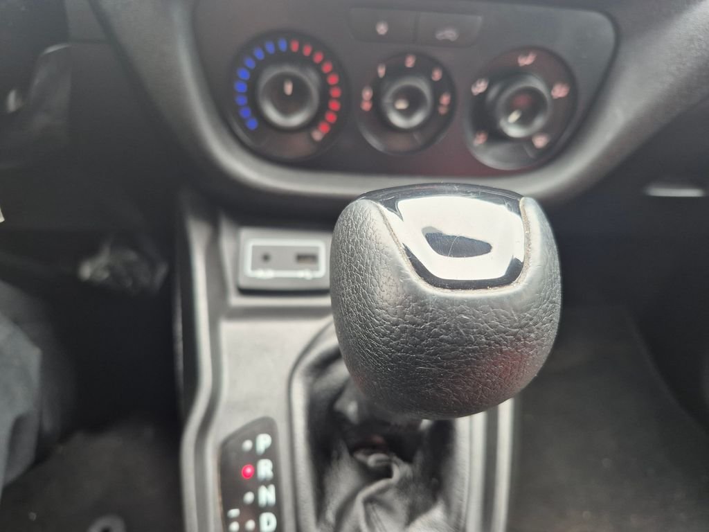 Used 2019 White Ram Tradesman image 16