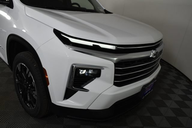 2027 Chevrolet Traverse LT - Photo 12
