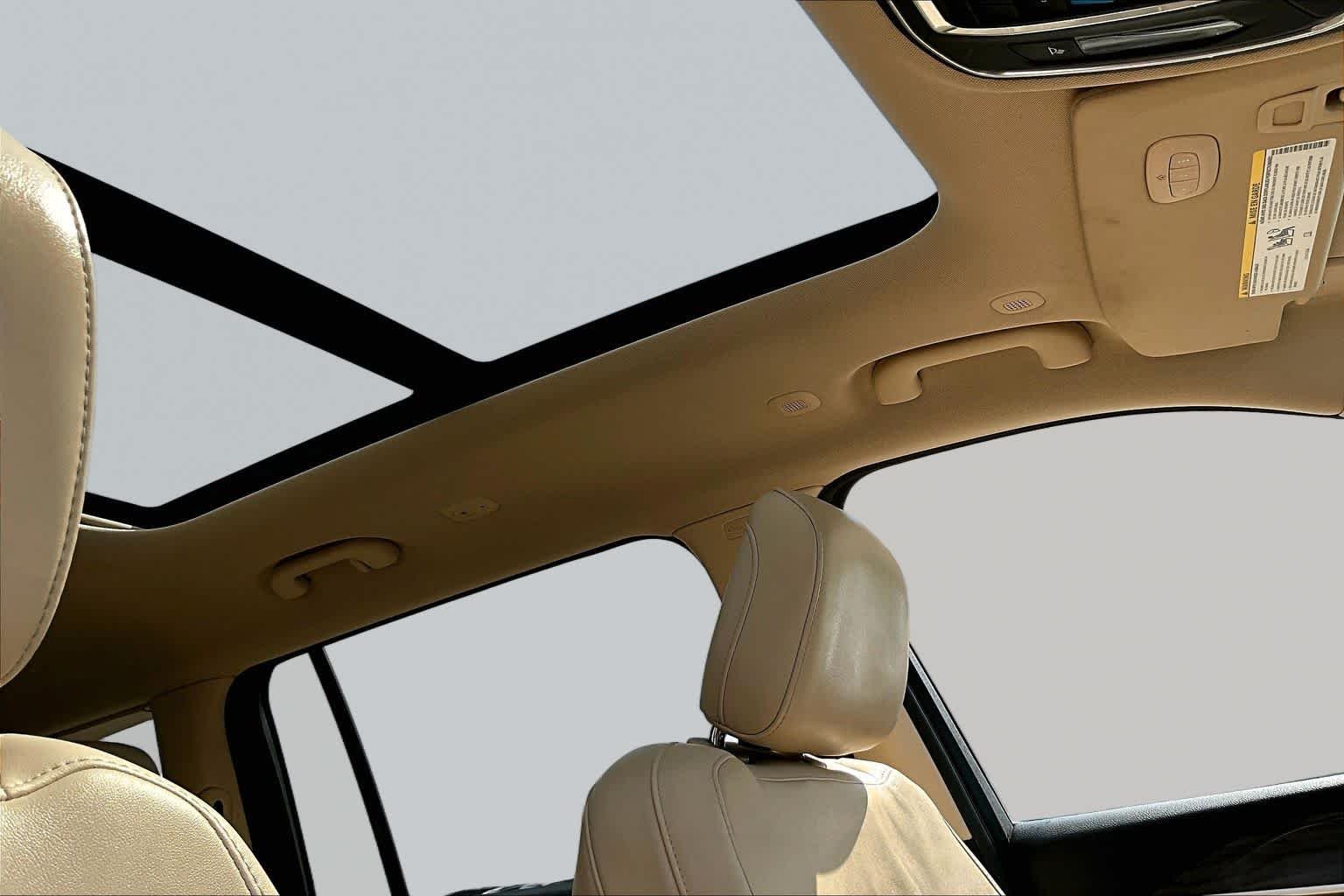 Used 2022 Bright White Clearcoat Jeep Limited image 13