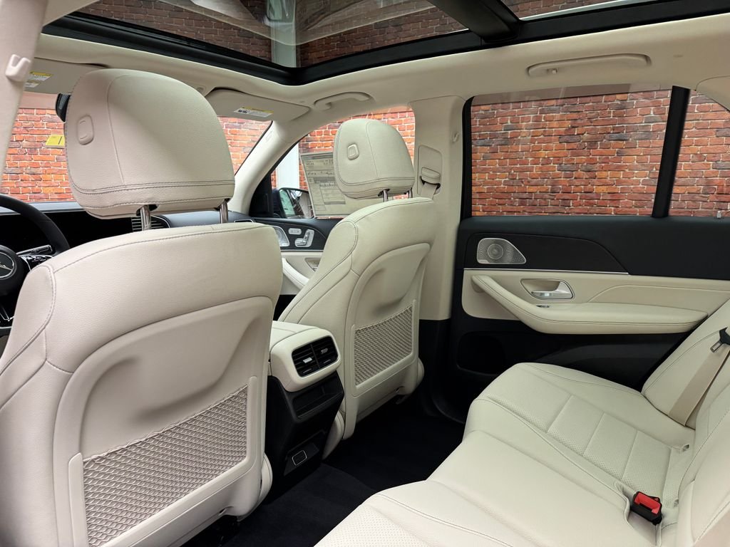 New 2026 Blue Mercedes-Benz GLE 450 image 25