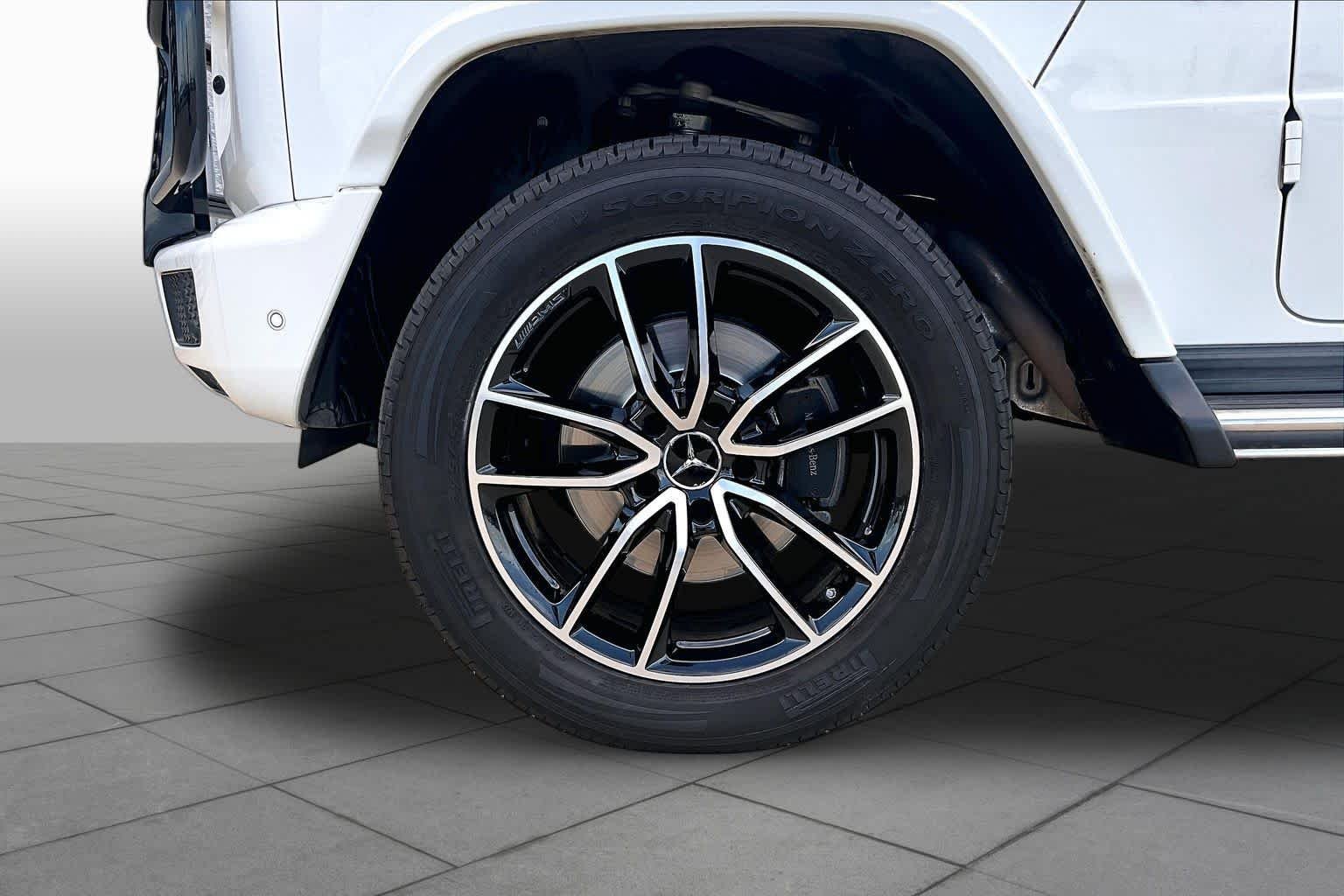 Used 2023 Polar White Mercedes-Benz G 550 image 11