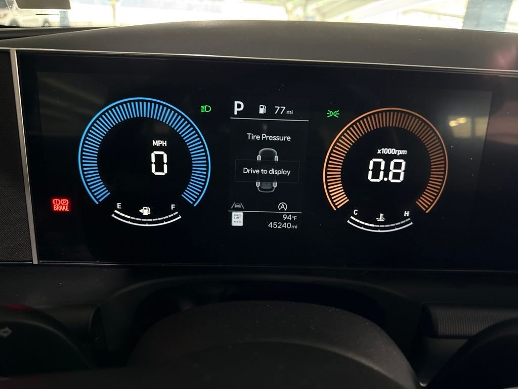 Certified Used 2025 Blue Hyundai SEL image 7