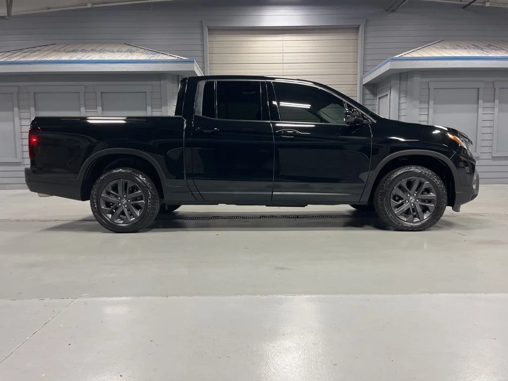 2024 Honda Ridgeline Sport - Photo 8