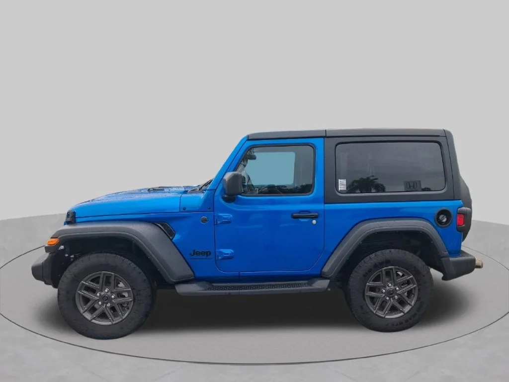 Used 2025 Blue Jeep Sport S image 11
