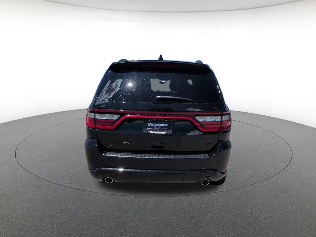 New 2026 Diamond Black Clear-Coat Exterior Paint Dodge GT image 9