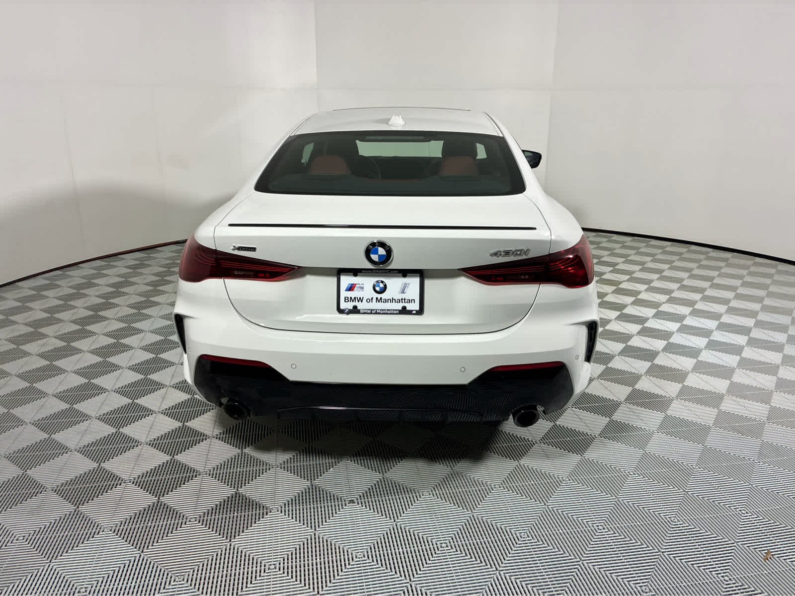 Used 2026 Alpine White BMW 430i xDrive image 3