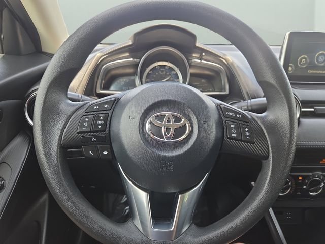 Used 2017 Graphite Toyota Base image 17