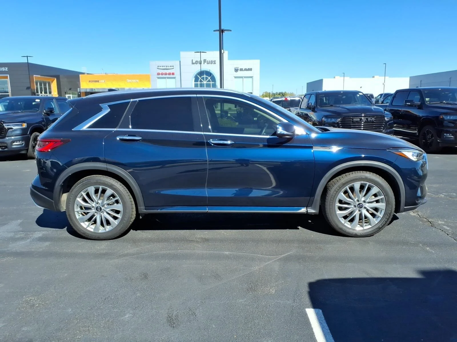 Used 2024 Hermosa Blue INFINITI LUXE image 30