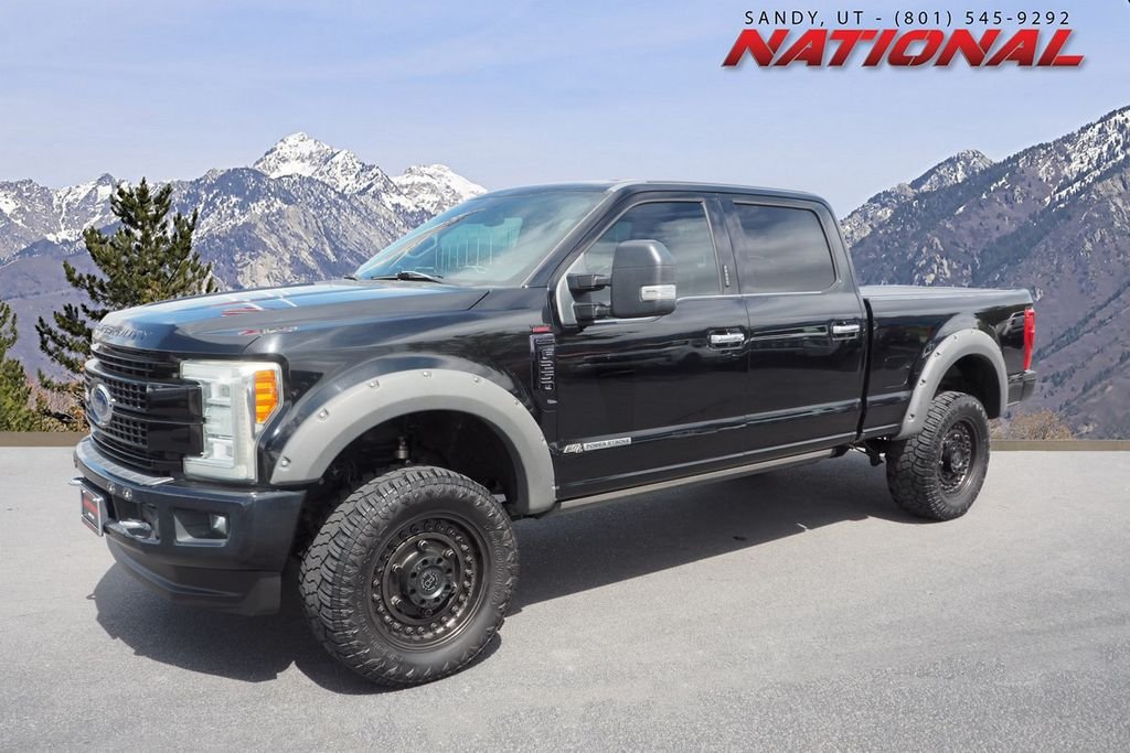 2017 Ford F-250 Platinum 4x4 Crew Cab 8' Box's photo