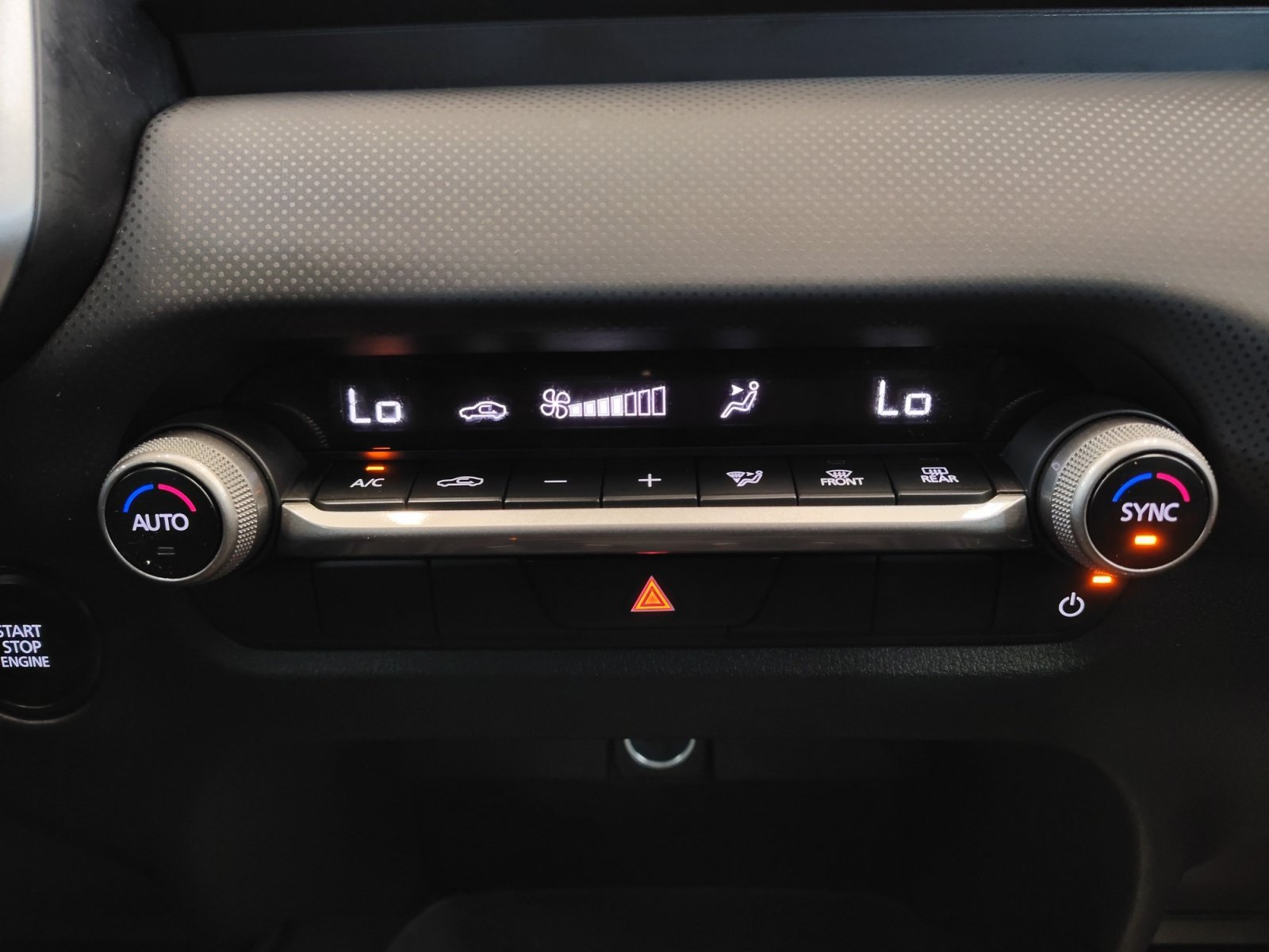 Used 2024 Wind Chill Pearl Mazda 2.5 S Select Package image 18