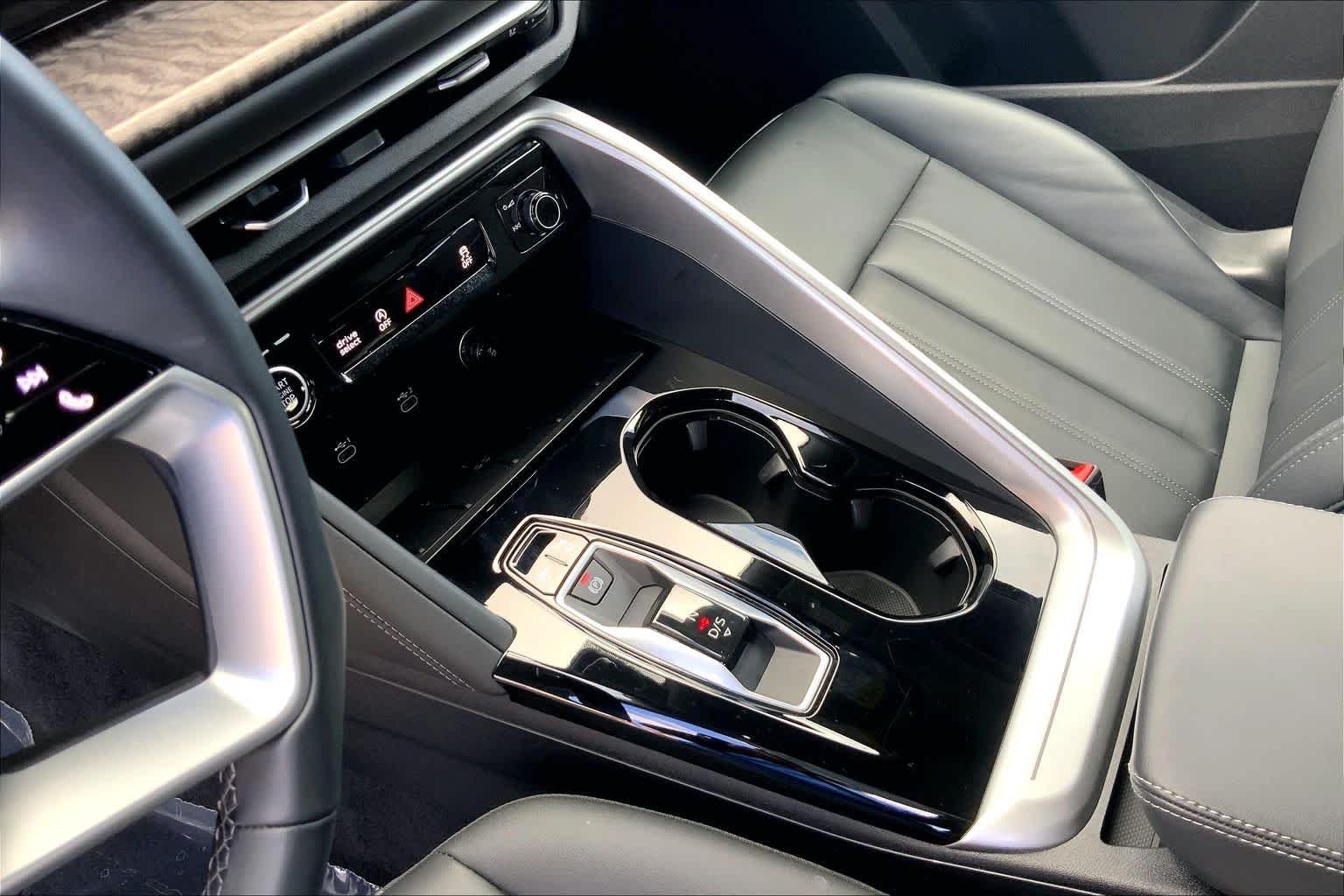 Used 2026 Mythos Black Metallic Audi Premium Plus image 17