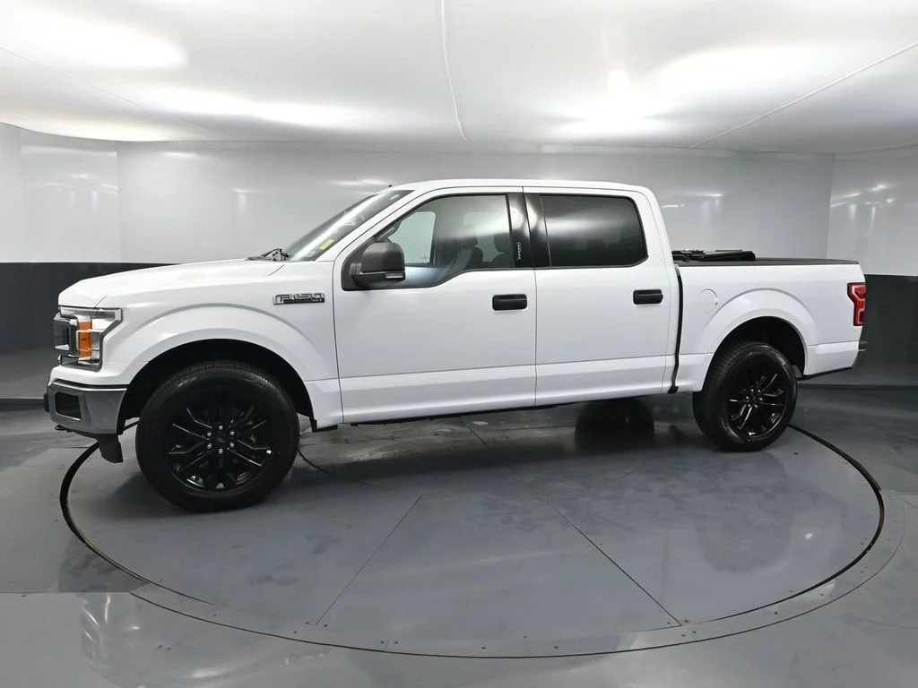 Used 2020 White Ford XLT image 8
