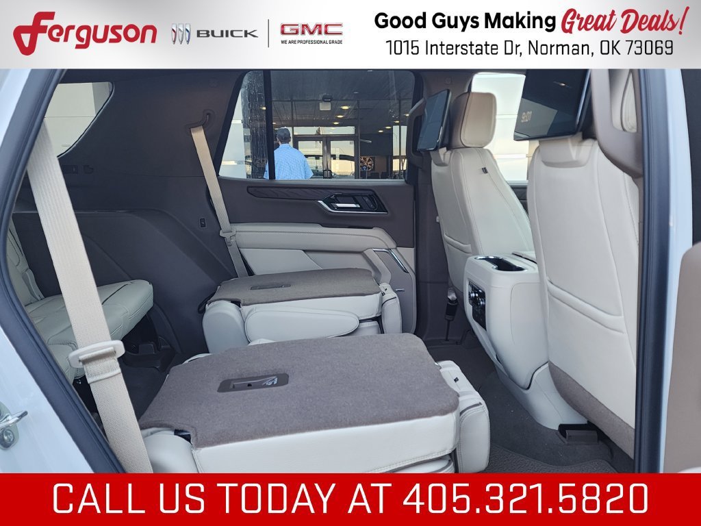 2027 GMC Yukon Denali - Photo 54