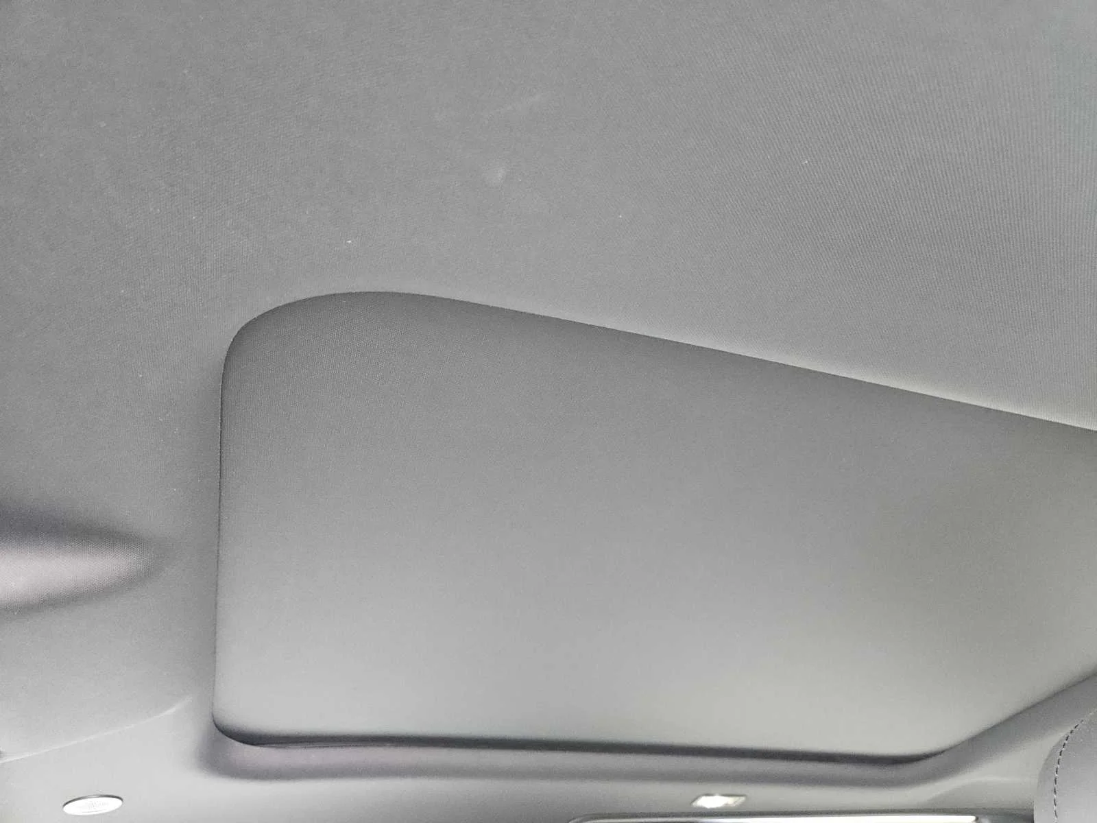 Certified Used 2024 Silicon Silver Premium Metallic Land Rover X-Dynamic SE image 24