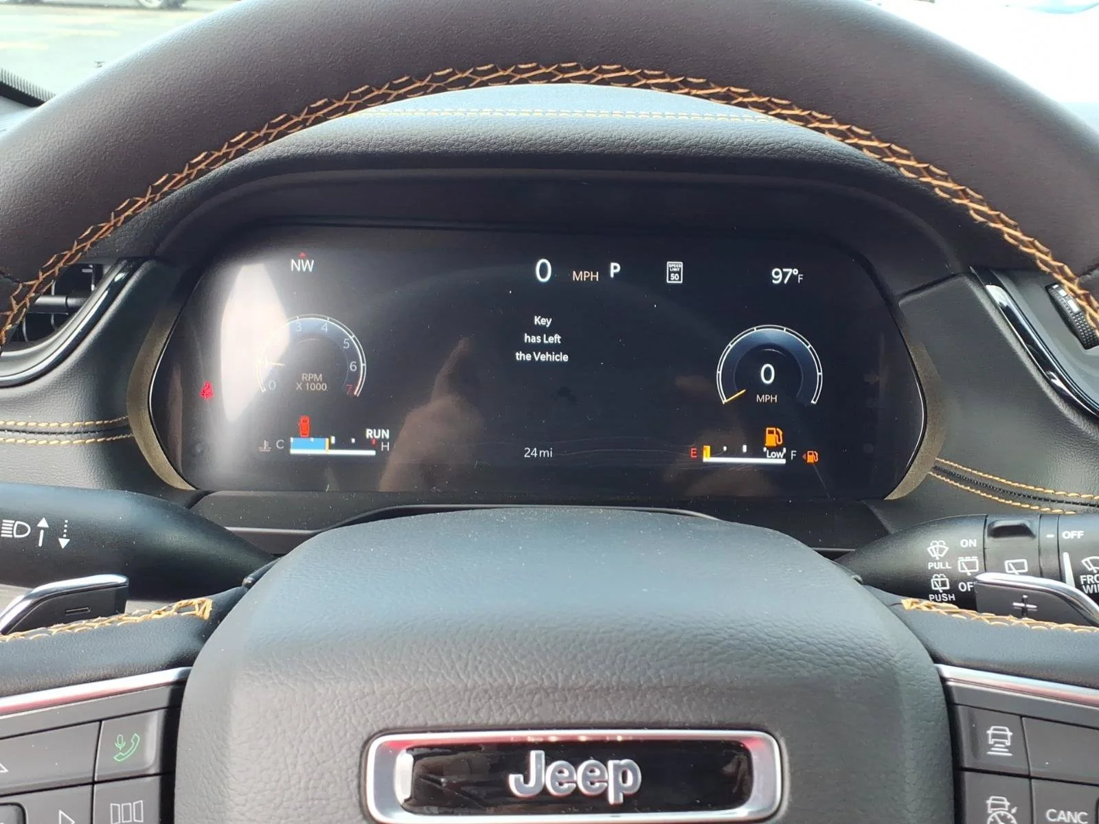 New 2026 Silver Zynith Exterior Paint Jeep  image 10