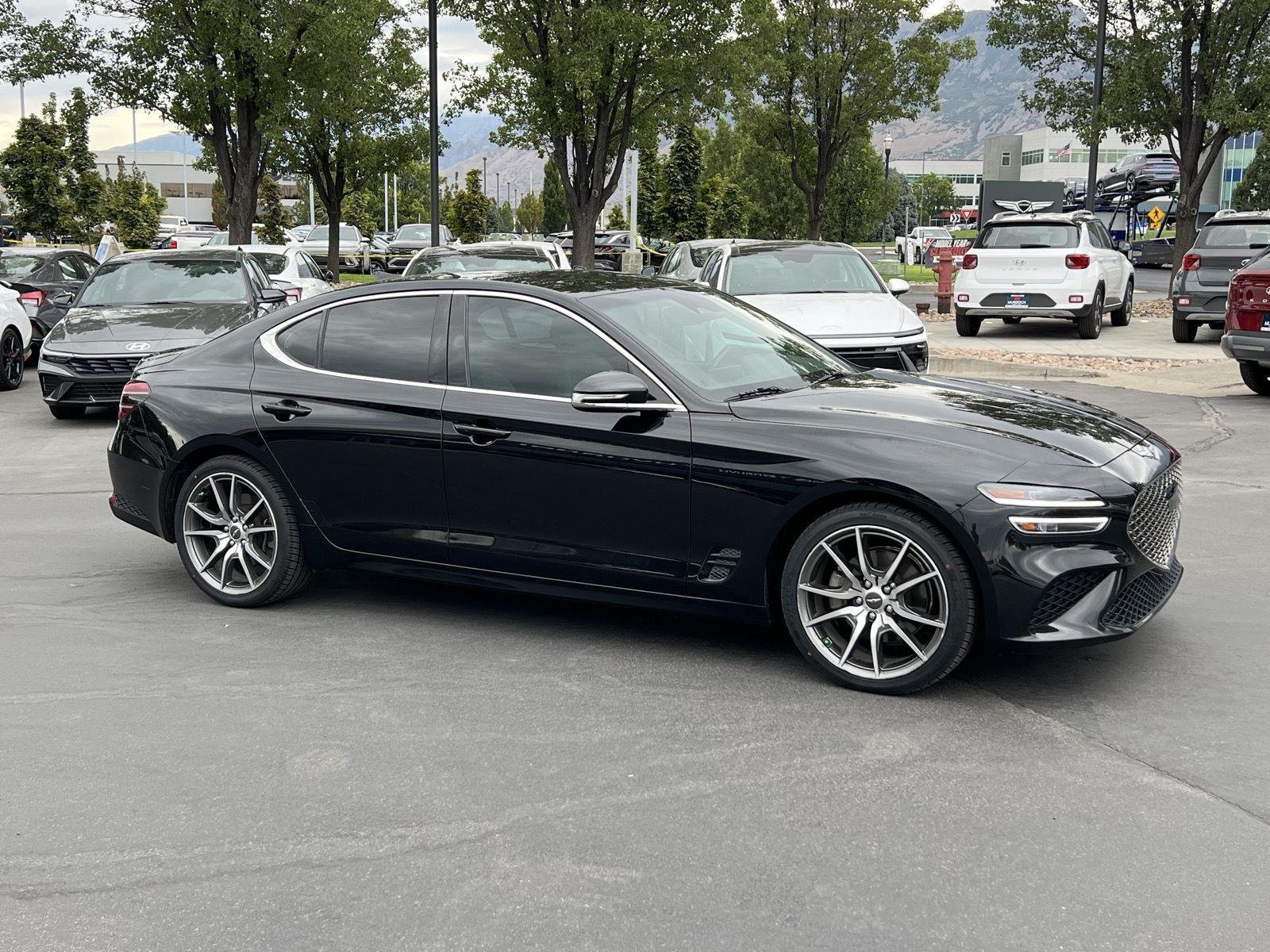 2023 GENESIS G70 Standard - Photo 13