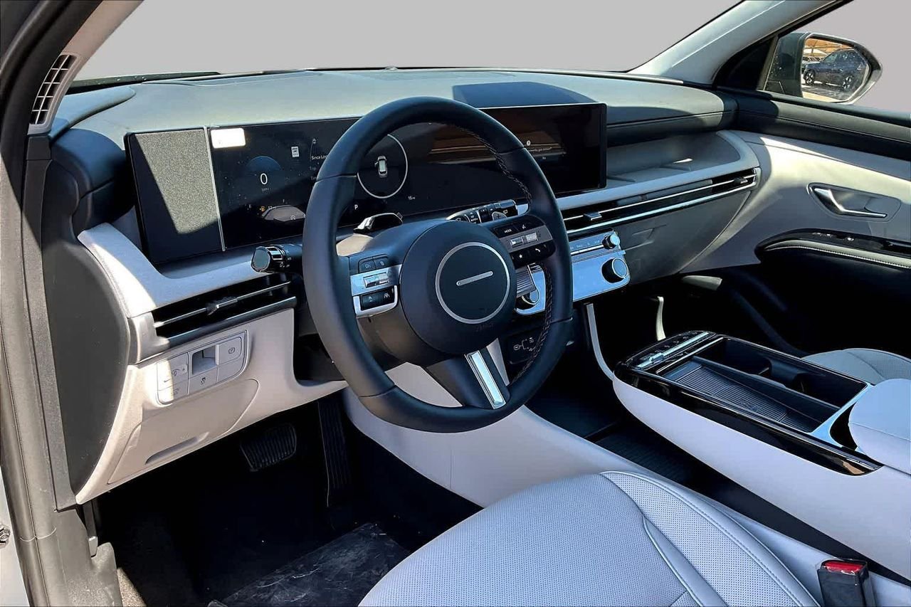 New 2026 Ecotronic Gray Matte Hyundai Limited image 8