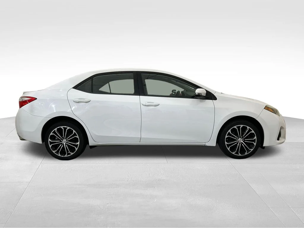 Used 2015 White Toyota S Plus image 7