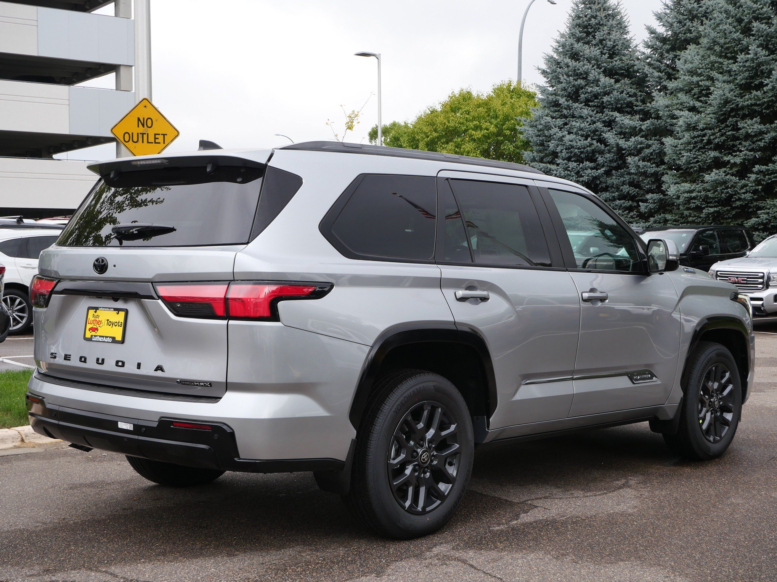 New 2026 Celestial Silver Metallic Toyota  Platinum image 2