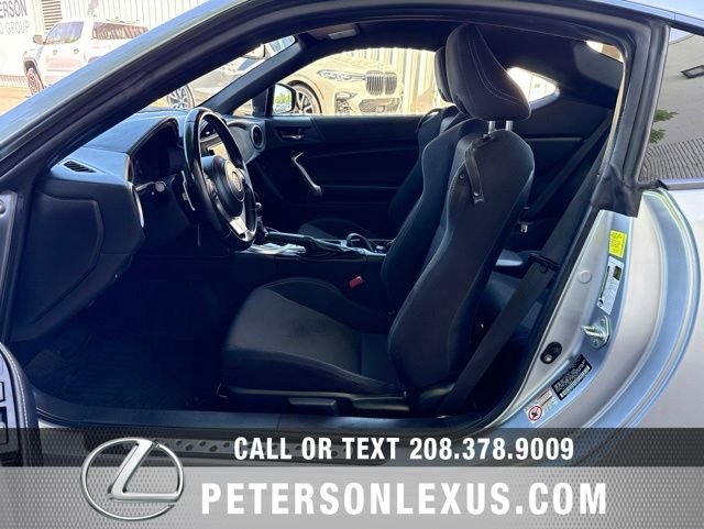 Used 2018 Gray Toyota Base image 17