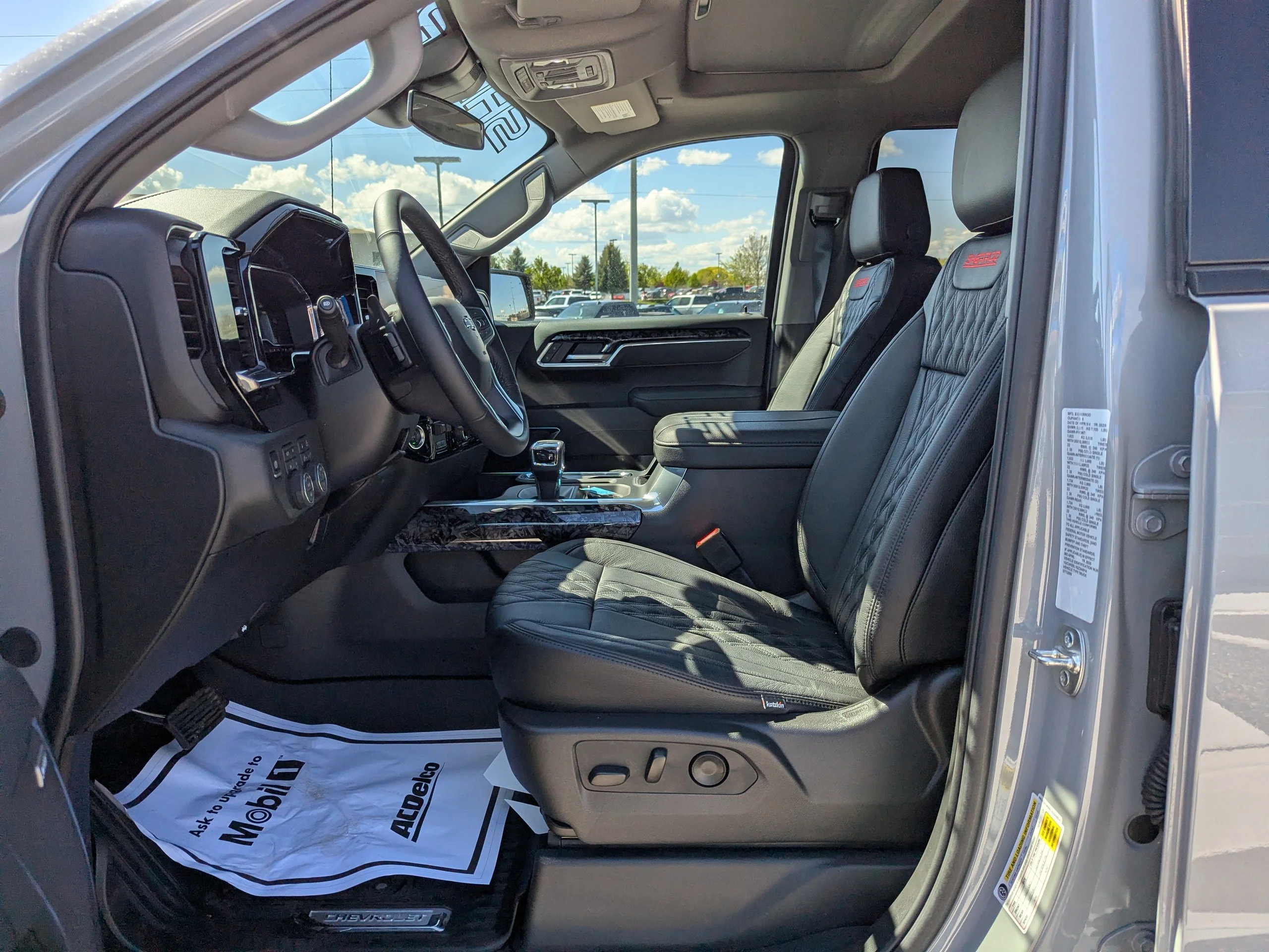 2025 Chevrolet Silverado 1500 RST - Photo 12