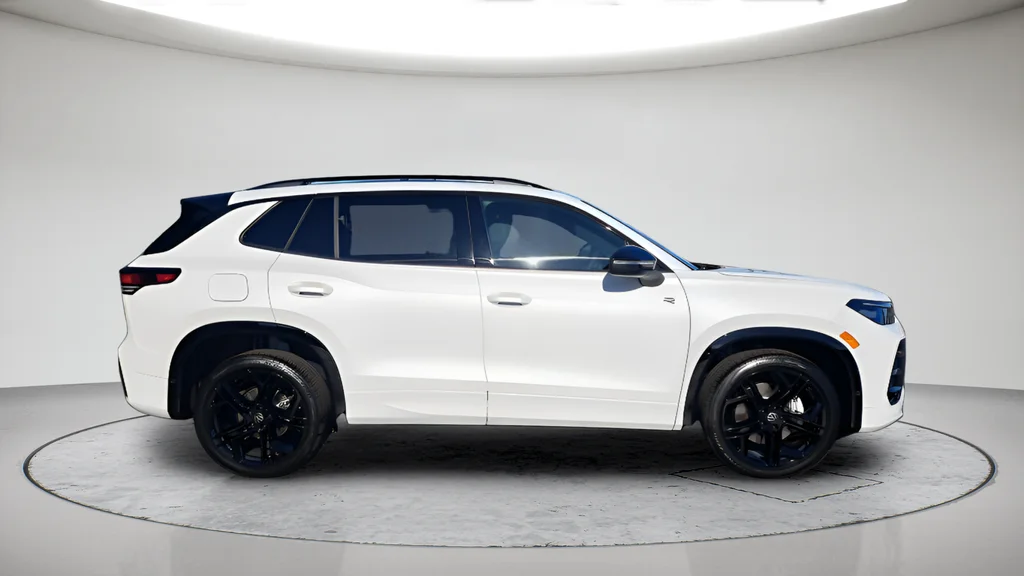 New 2026 White/off-white Volkswagen 2.0T SE R-Line Black image 2