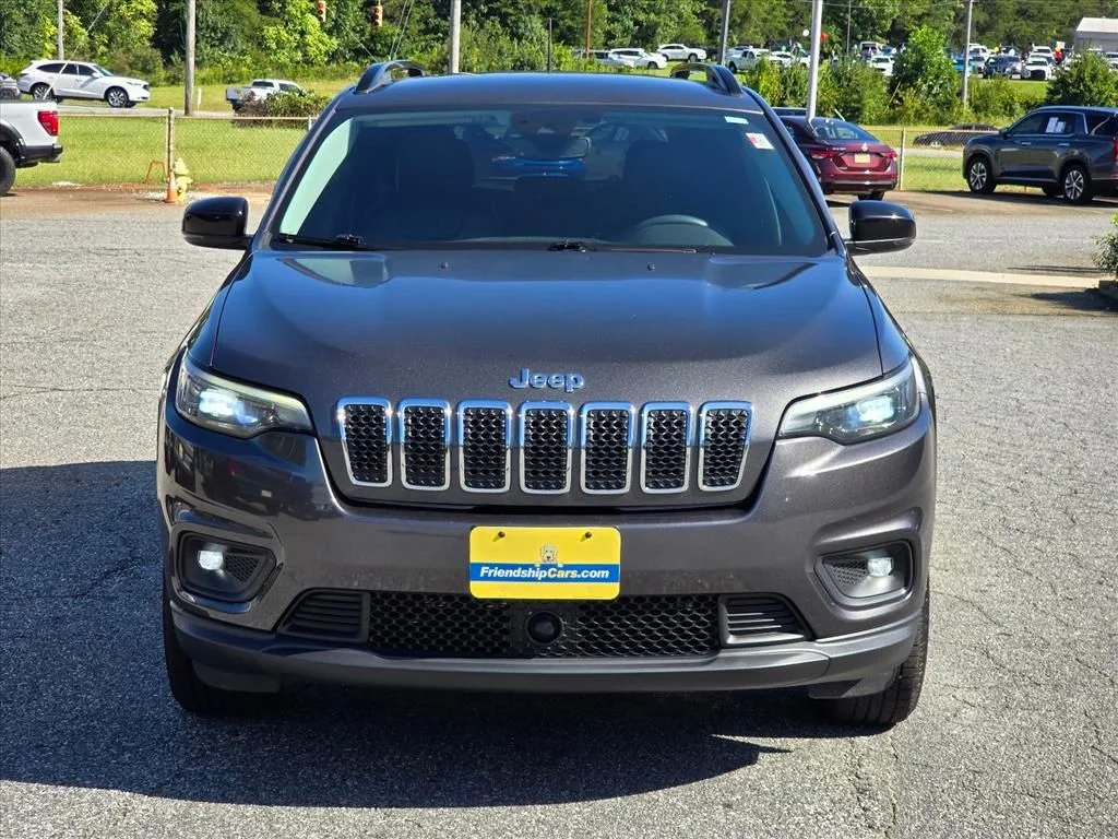 Used 2022 Gray Jeep Latitude Lux image 20