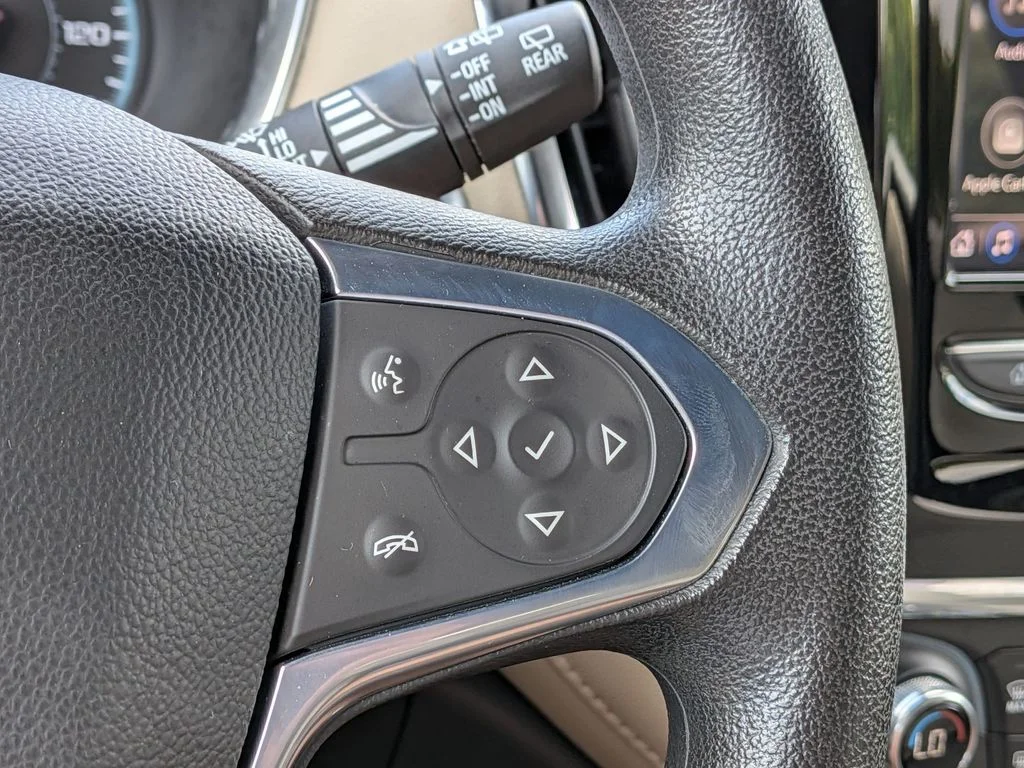 Used 2023 White Chevrolet LS image 16