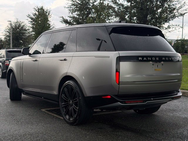 Used 2025 Silver Land Rover Autobiography image 6