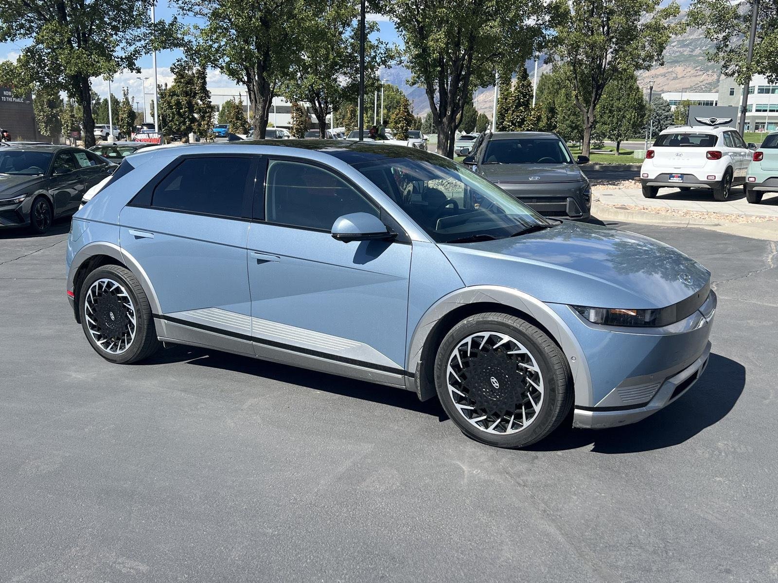 2023 Hyundai IONIQ 5 Limited - Photo 14
