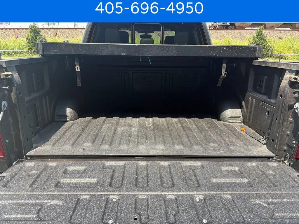 Pre-Owned 2024 Ford F-150 LARIAT