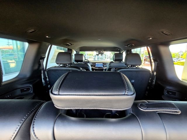 New 2026 Bright White Clear-Coat Exterior Paint Jeep Limited Altitude image 29